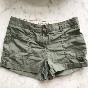 Lands End Canvas olive shorts